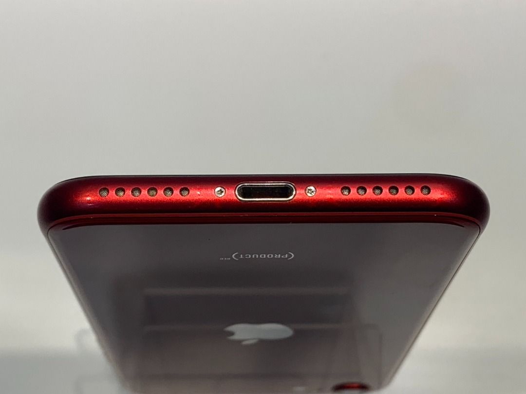 直送商品 se3 iPhone 未使用 128GB Red,赤,SIM解 Product