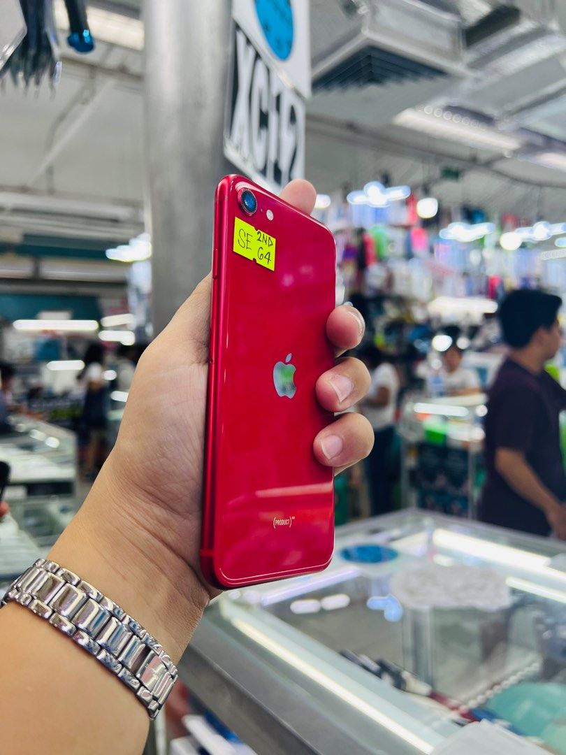 Iphone SE 2020 Smartlocked (Category: iPhone SE Series) located in San Juan City. Submitted by javedsgadgetshop (Listing ID 1265546078, Image 3). Description: OPEN FOR INSTALLMENT VIA CREDIT CARD/GGIVES & SWAP/TRADE-IN! WE BUY AND SELL ( ANYKINDS OF UNIT BINIBILI PO NAMIN)! PTPA : Padelete po f bawal Read ❗️Onhand ‼️ Iphone SE 2020 •64gb •NTC Variant •84% batt health •Smartlocked •95% Smoothness •No hidden issue | No Repaired •100% Authentic | No