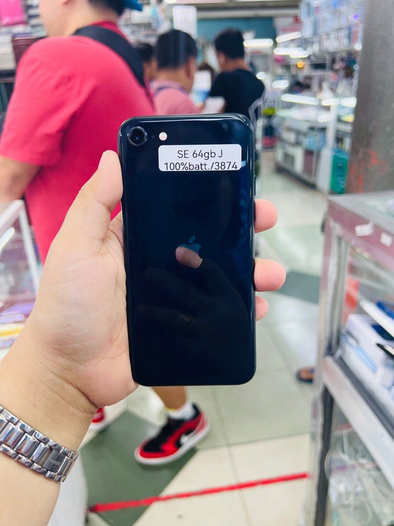 Iphone SE 2022 3rd Gen (Category: iPhone SE Series) located in San Juan City. Submitted by javedsgadgetshop (Listing ID 1265545707, Image 1). Description: OPEN FOR INSTALLMENT VIA CREDIT CARD/GGIVES & SWAP/TRADE-IN! WE BUY AND SELL ( ANYKINDS OF UNIT BINIBILI PO NAMIN)! PTPA : Padelete po f bawal Read ❗️Onhand ‼️ Iphone SE 2022 •64gb •NTC Variant •100% batt health •Globelocked •95% Smoothness •No hidden issue | No Repaired •100% Authentic | Not R