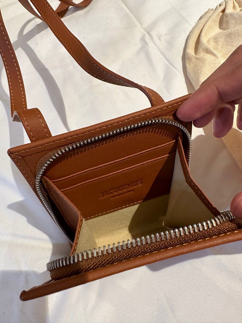 Jacquemus le gadjo hotsell bag