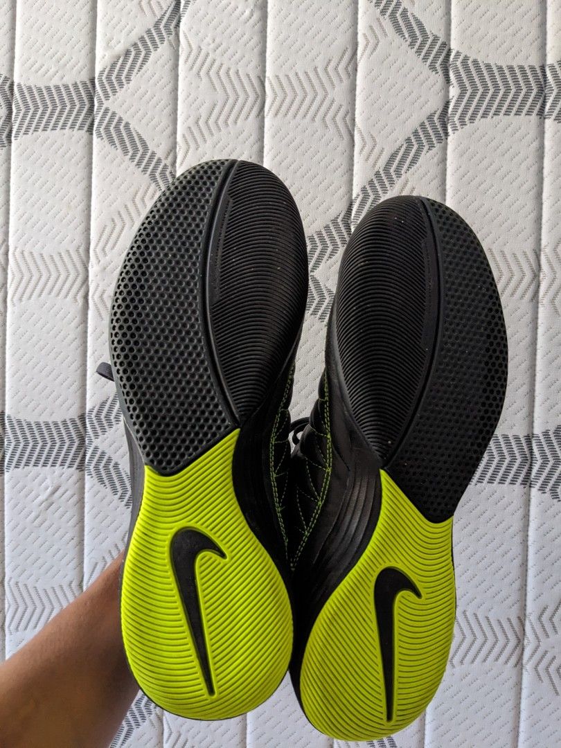 Nike store gato 2015