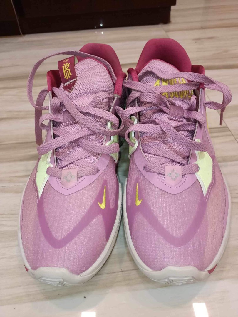 Kyrie 5 Low, Men's Fashion, Footwear, Sneakers on Carousell