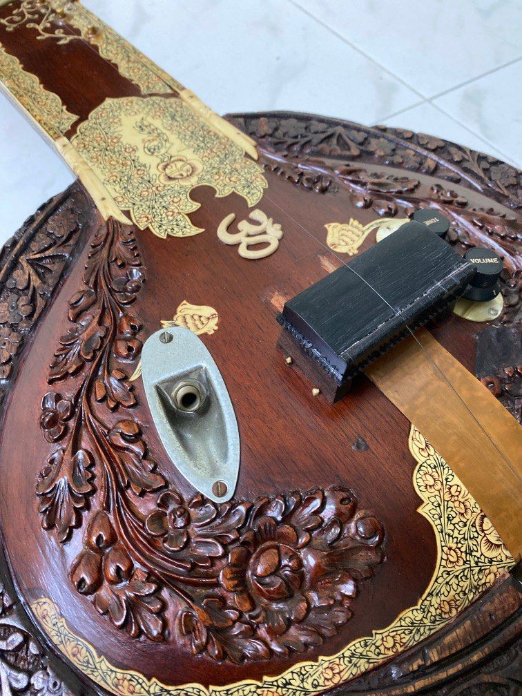 Left Handed Sitar Guitar, Hobbies & Toys, Music & Media, Musical