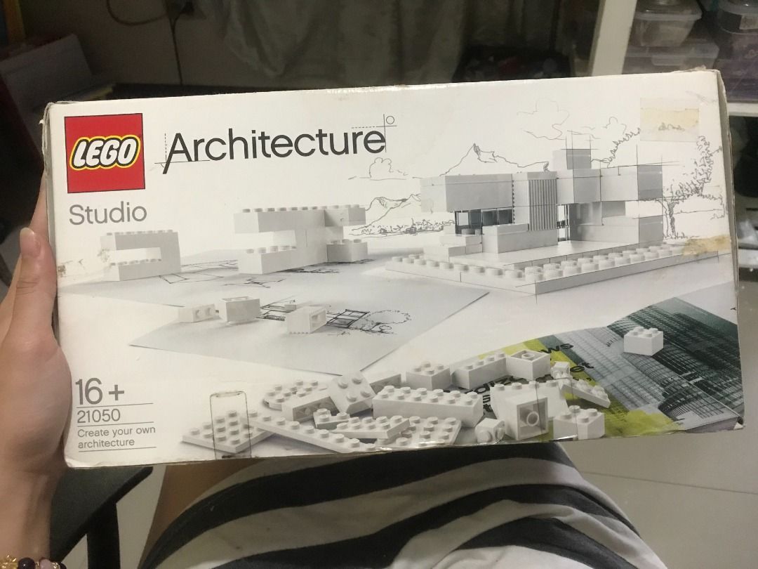 Lego architecture sales studio discontinued