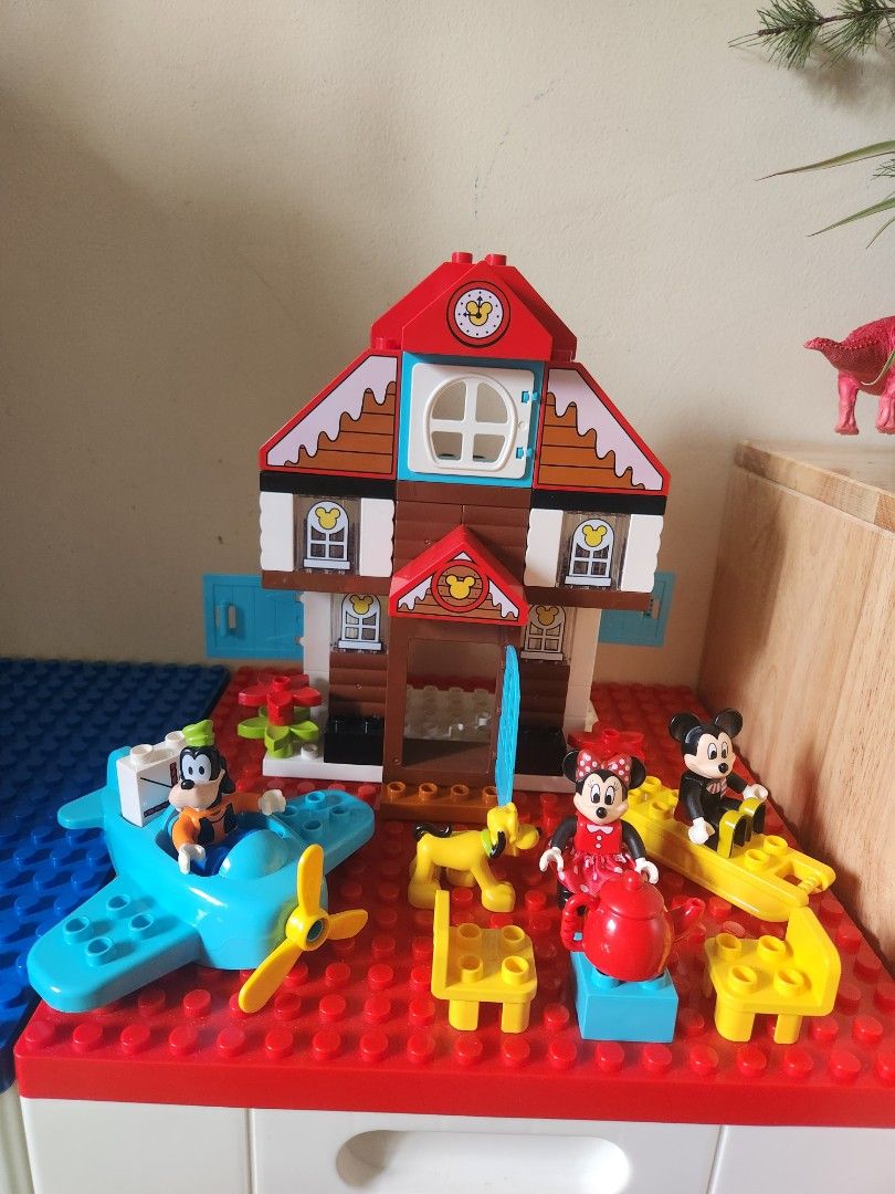 Lego Duplo Disney Mickey s Vacation House set Hobbies Toys