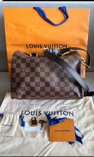 Finally! Got my Speedy 20 with the updated adjustable strap 😀 Gorgeous bag,  but the strap is really heavy! Your thoughts? : r/Louisvuitton