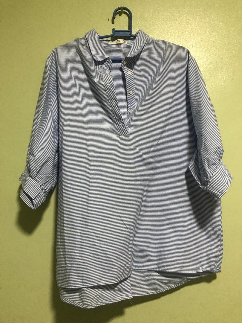 Mango Polo (Category: Blouses) located in Quezon City. Submitted by declutterwithsandy (Listing ID 1265575660, Image 1). Description: CHECK YOUR FREE ITEM HERE 👇🏾 https://carousell.app.link/gq4IkluIvEb.