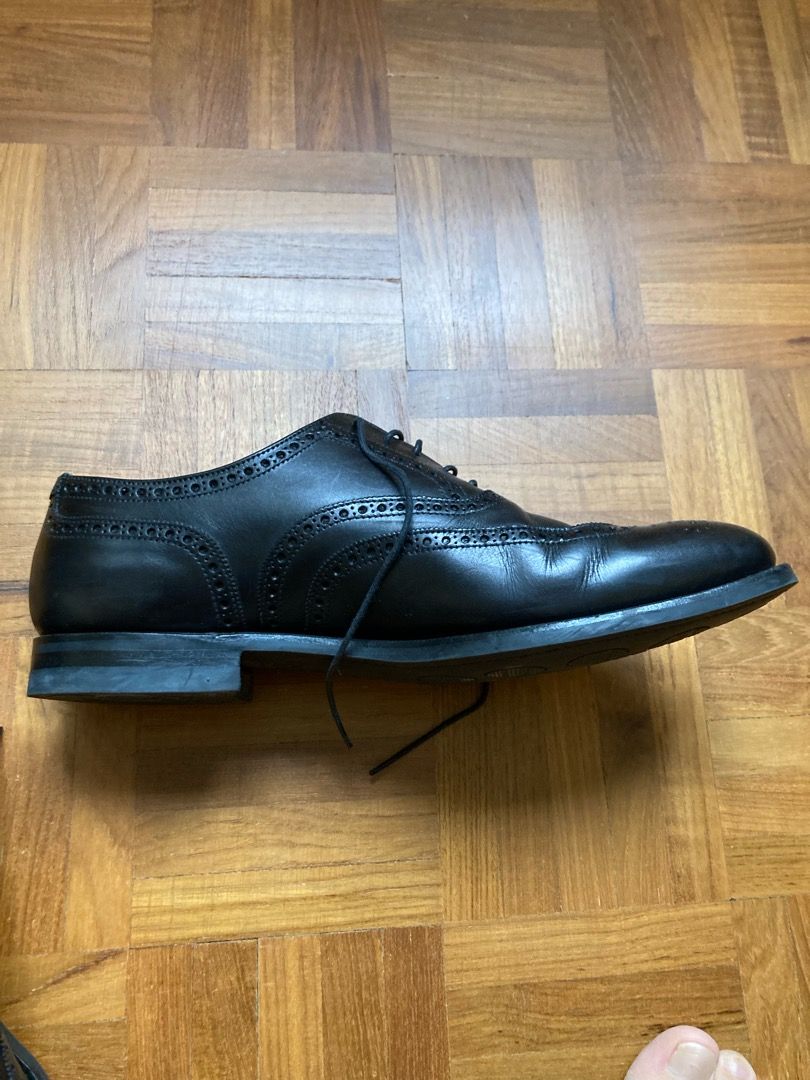 Mens 9.5 hotsell in european