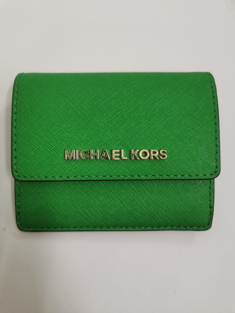 Shop Michael Kors JET SET TRAVEL 2024 SS Outlet Keychains & Bag Charms by  emilyinusa | BUYMA