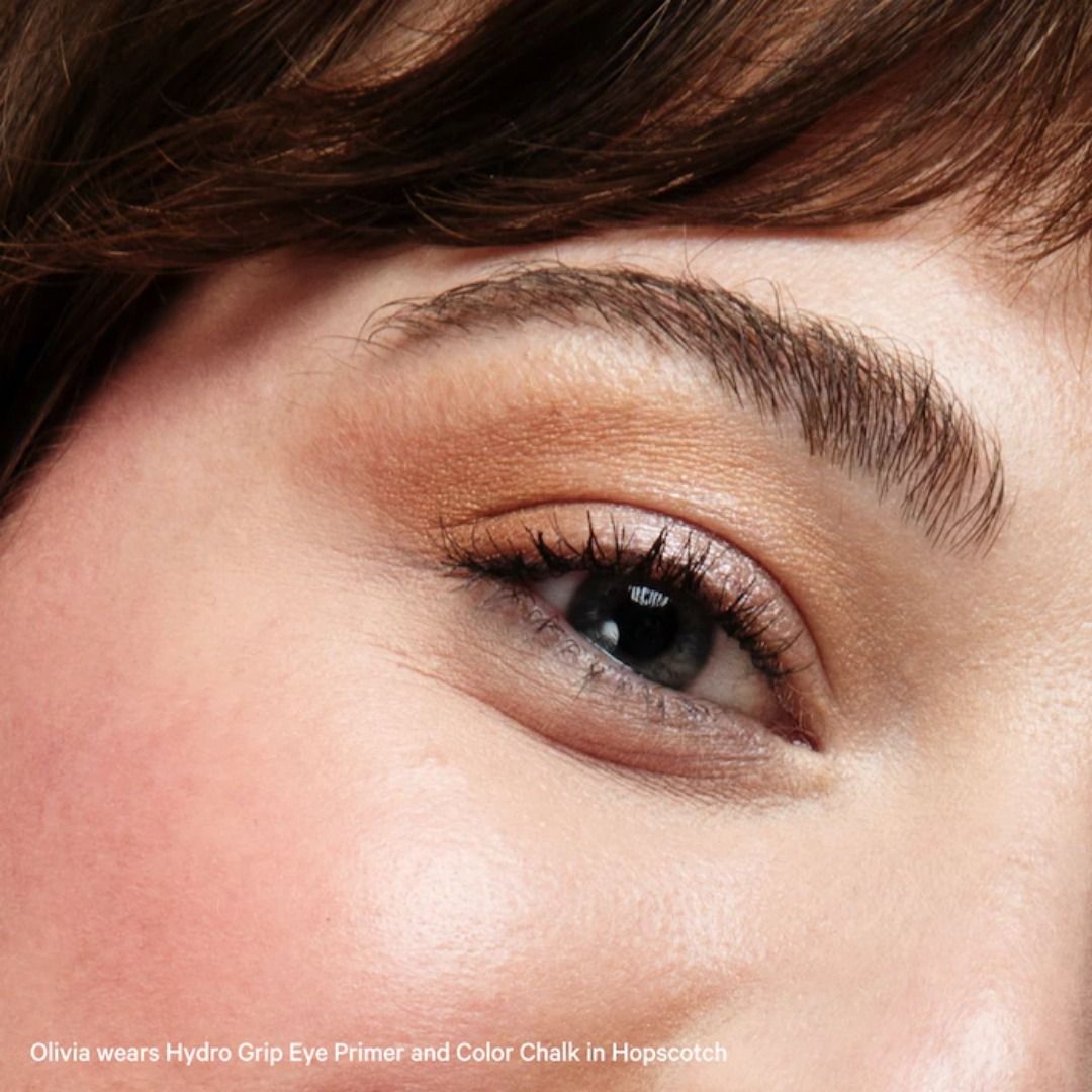 MILK MAKEUP Hydro Grip Eye Primer (Category: Makeup) located in Quezon City. Submitted by happyfactoryph (Listing ID 1131129780, Image 2). Description: MILK MAKEUP Hydro Grip Eye Primer – P1890 (from P2500) ⁣ Product Details: A 93% natural, invisible eye primer for eyeshadow and concealer that creates a smooth base and locks down color for up to 8 hours to help prevent creasing, fading, and smudging. This product is 93% natural, vegan, clean, cru