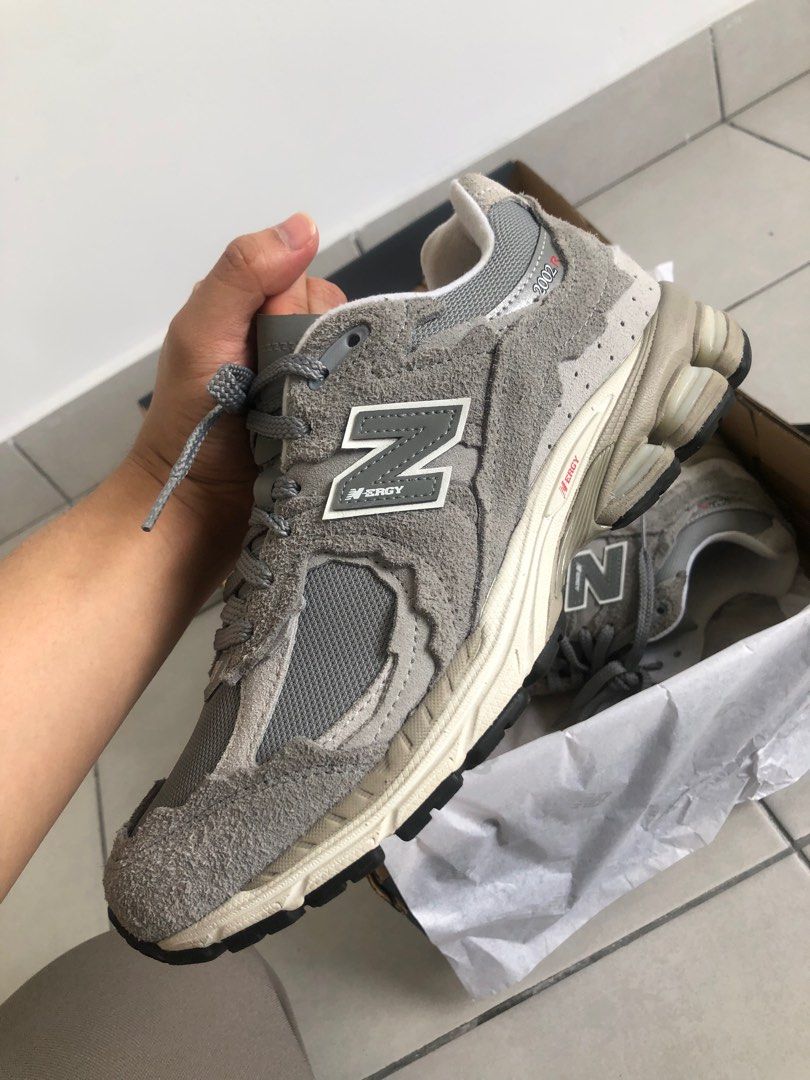NB 2002R Protection Pack, Men's Fashion, Footwear, Sneakers on Carousell