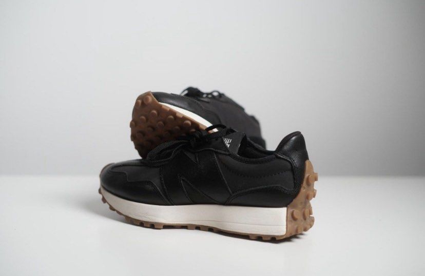 New Balance 327 Women UK 5 37.5 EUR Authentic. Bought from
