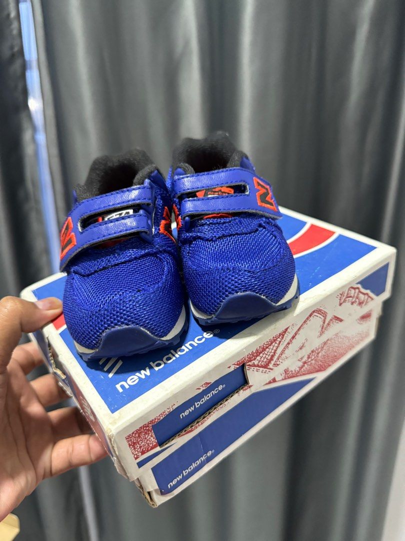 Crib top new balance