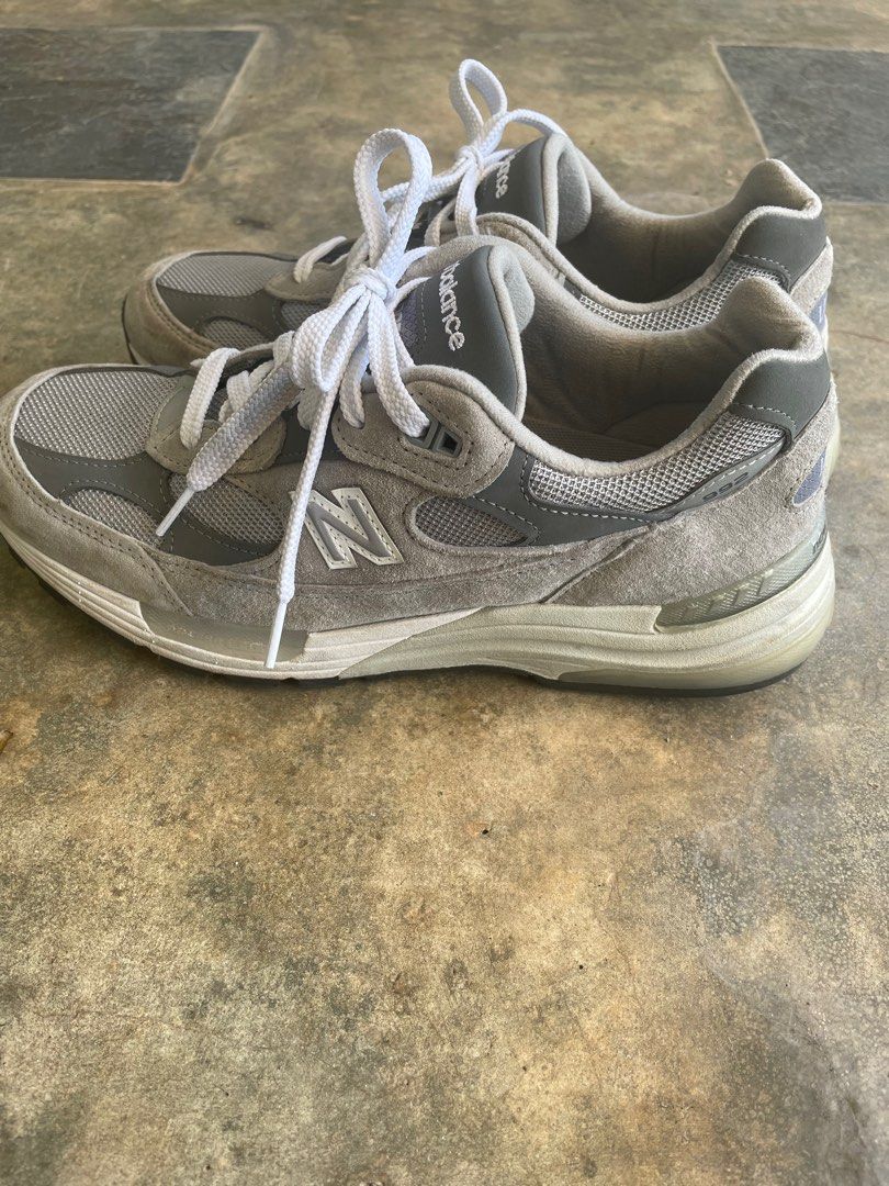 992 gr 2025