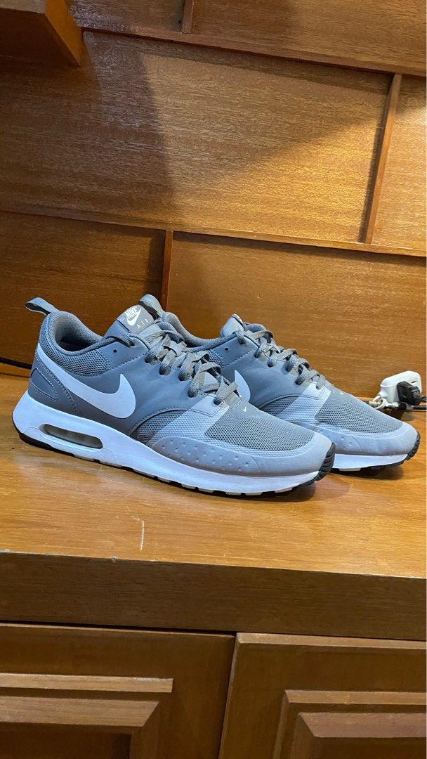 Nike air max vision sale shop