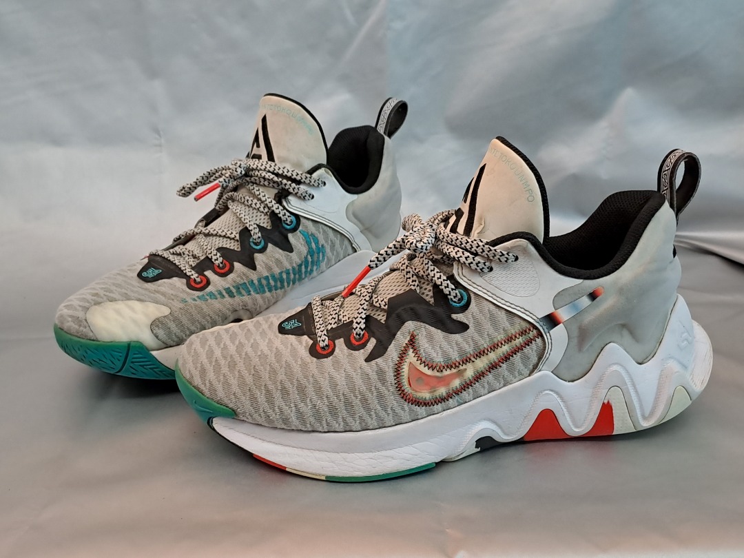 NIKE Giannis Immortality 3 字母哥, 他的時尚, 鞋, 運動鞋在旋轉拍賣