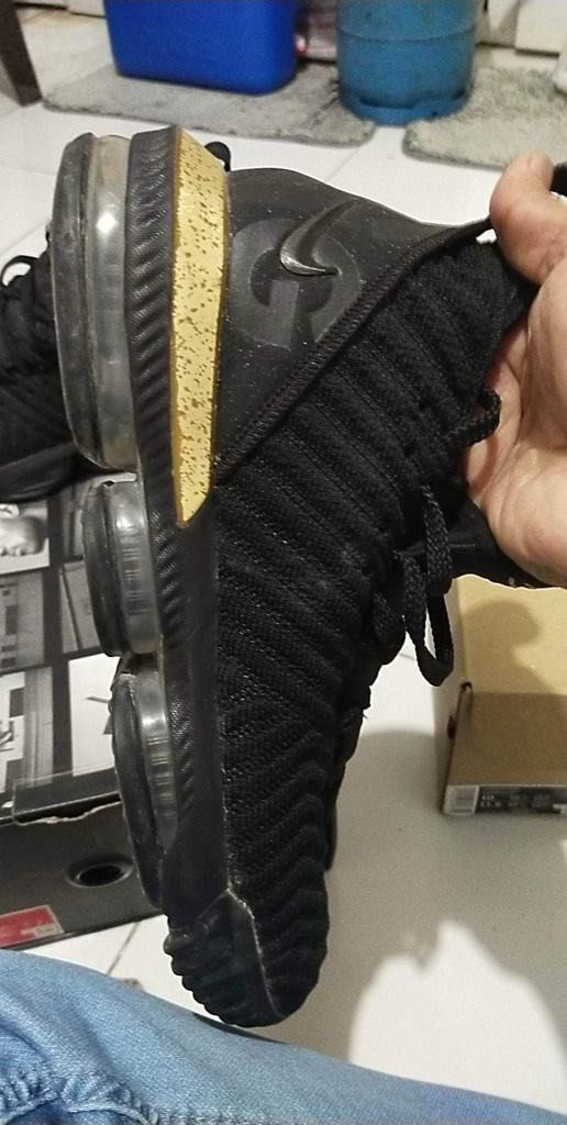 Lebron 16 original sales