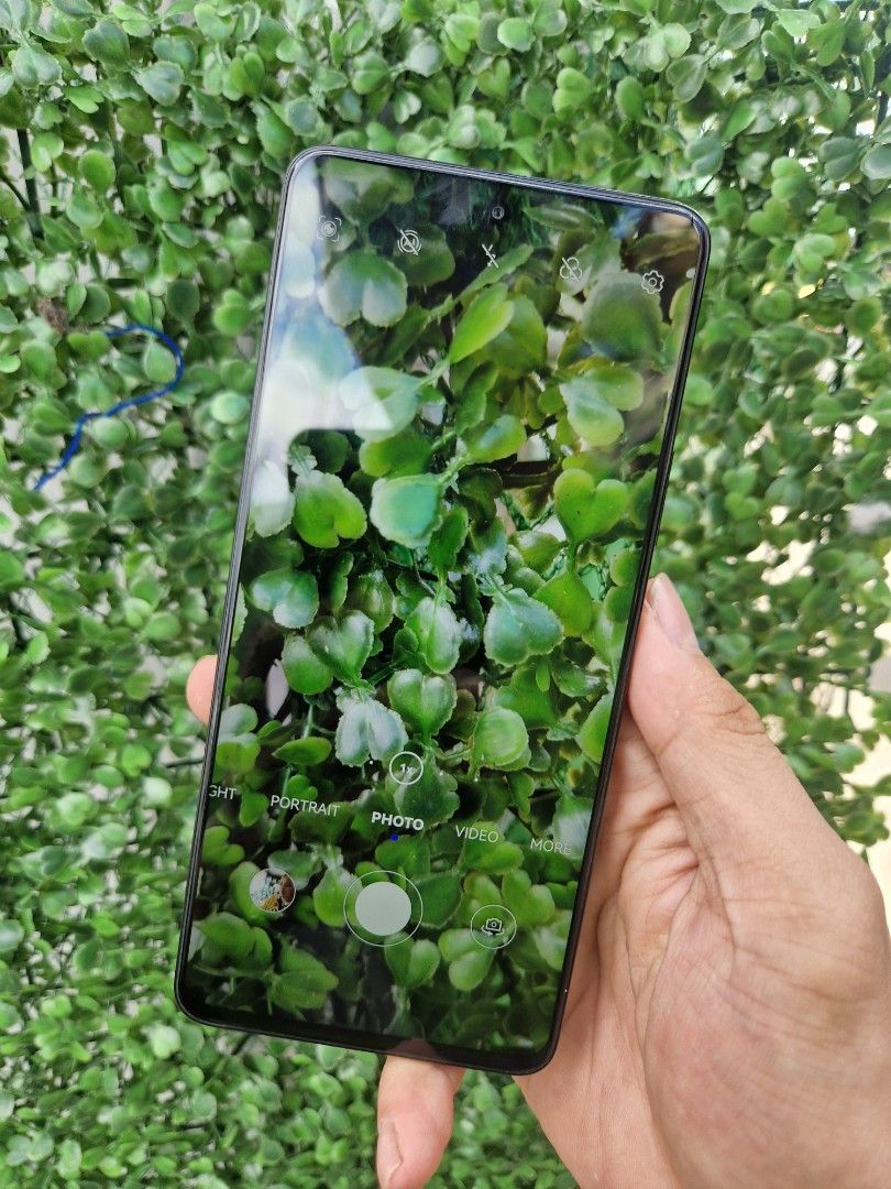 Nova 9 se (Category: Huawei) located in Quezon City. Submitted by mubrogadgets (Listing ID 1265616212, Image 2). Description: Huawe nova 9 se No issue No history repair Smooth na smooth pa Like a brand new Quad camera (super linaw) -108 MP, f/1.9, (wide), 1/1.52", 0.7µm, PDAF -8 MP, f/2.2, 112˚ (ultrawide) -2 MP, f/2.4, (macro) -2 MP, f/2.4, (depth) Front camera 16mp Specs 6.78 inches Qualcomm SM6225 Snapdragon 680 4G Octa-core (4x2.4 GHz Kryo 26