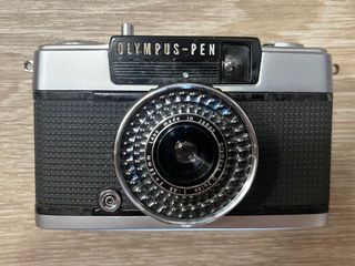 olympus pen