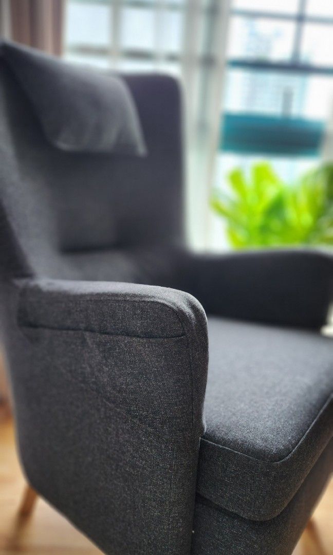 Omtänksam armchair best sale review