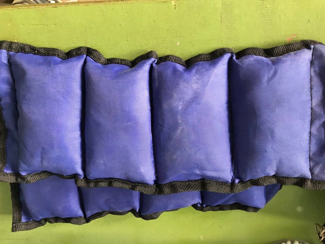 Pair of ankle and leg weights (Category: Weights & Dumbbells) located in Las Pinas. Submitted by kate0_flower (Listing ID 1265603646, Image 3). Description: RFS: decluttering Shipping fee will be handled by buyer.