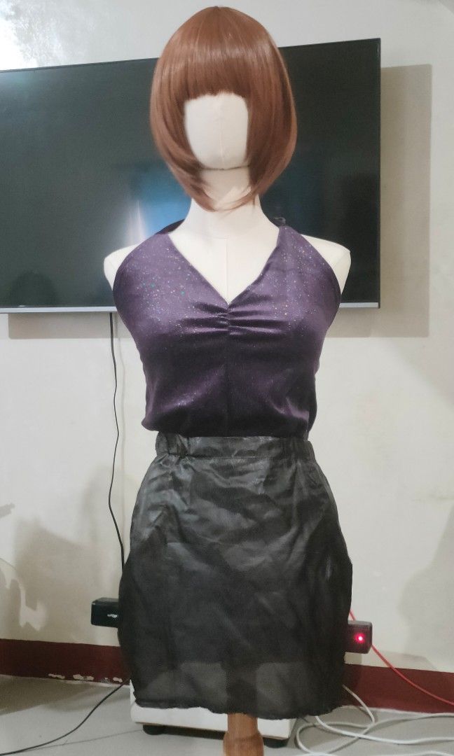 Party Set Glittery Top and Thin Skirt (Category: Sets or Coordinates) located in Caloocan City. Submitted by hyperkida (Listing ID 1265551924, Image 2). Description: Manage your expectations, may mga flaws but still wearable Small to Medium FREE FOR 500 PESO PURCHASE.