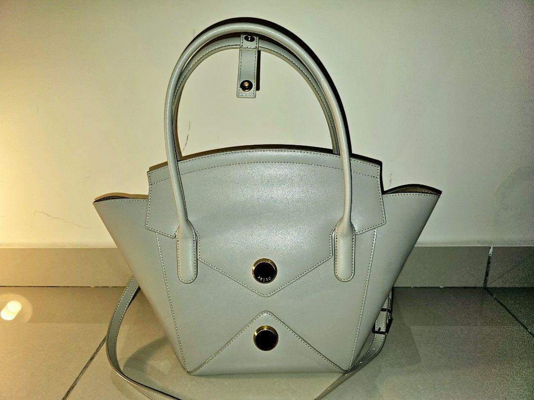 Classic top store handle handbag