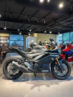 Pre Owned Yamaha R3