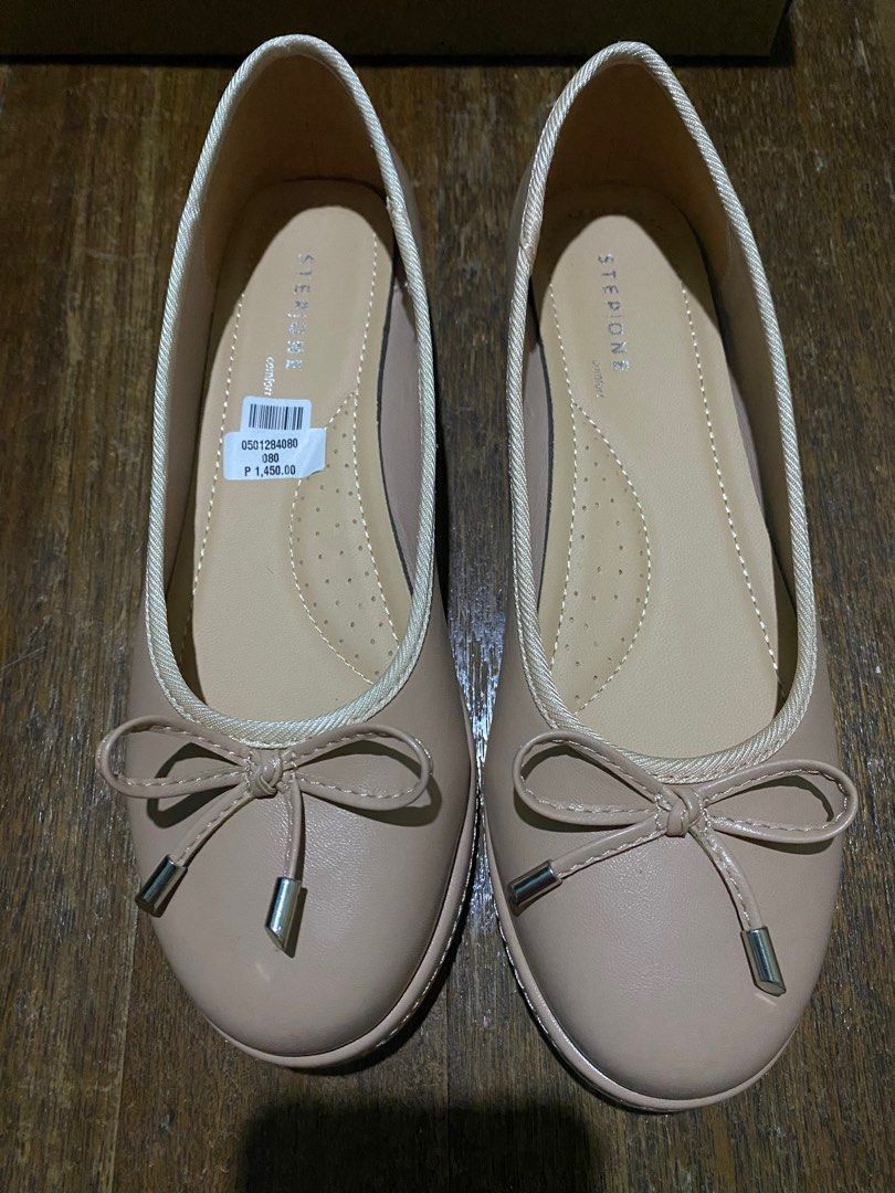 Preloved Payless Step One Flats
