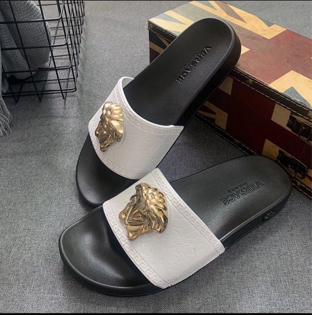 Versace flip flops price store