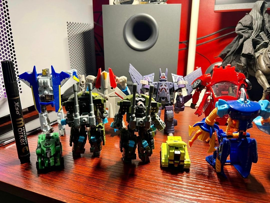Rare transformers set!, Hobbies & Toys, Toys & Games on Carousell