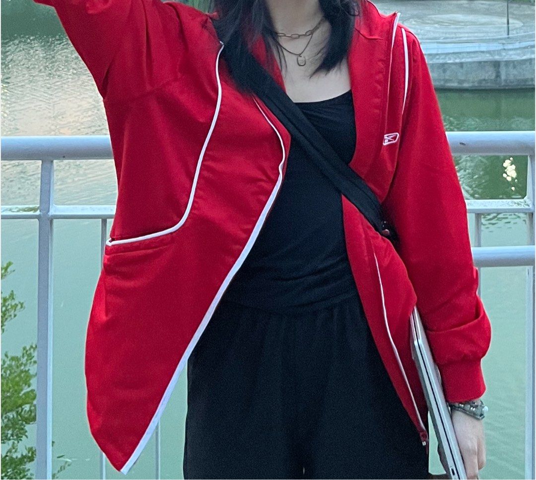 Red Light Comfortable Sports Jacket