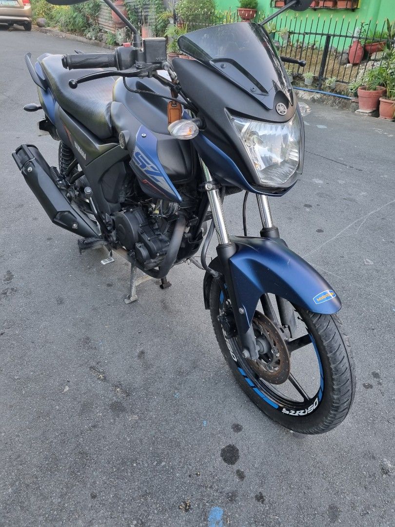 Yamaha sz hotsell new model 2021