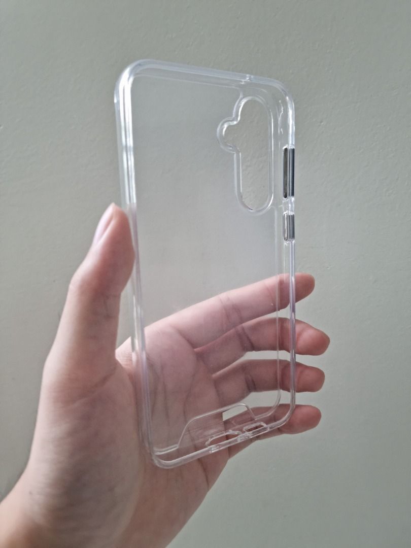 Samsung S23 FE Clear Space Series Shockproof Case (Category: Cases & Sleeves) located in Quezon City. Submitted by bagels42 (Listing ID 1265623260, Image 3). Description: ***Actual pictures are in the posting, please refer to them*** Samsung S23 FE Clear Space Series Shockproof Case Price: 375 Also available for: Samsung S23 Ultra Samsung S23 Samsung S23 FE Samsung S23 Plus Samsung S22 Ultra __________________________________________ Payment Opti