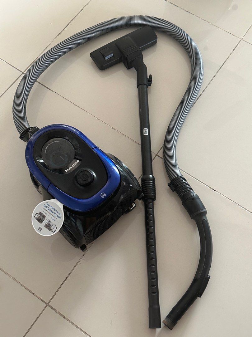 Samsung Vacuum Cleaner VC2100M, TV & Home Appliances, Vacuum Cleaner
