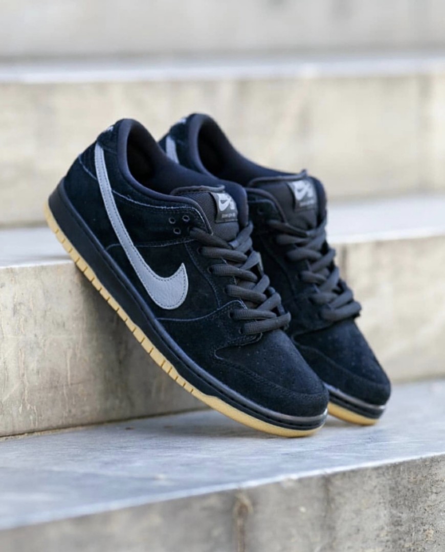 SB DUNK LOW FOG BLACK ⚫️, Men's Fashion, Footwear