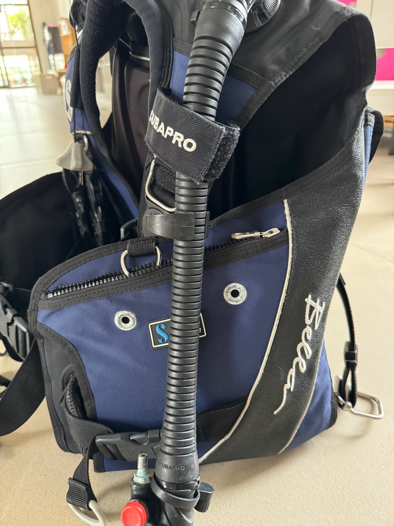 Scubapro Bella, Sports Equipment, Sports & Games, Water Sports on Carousell