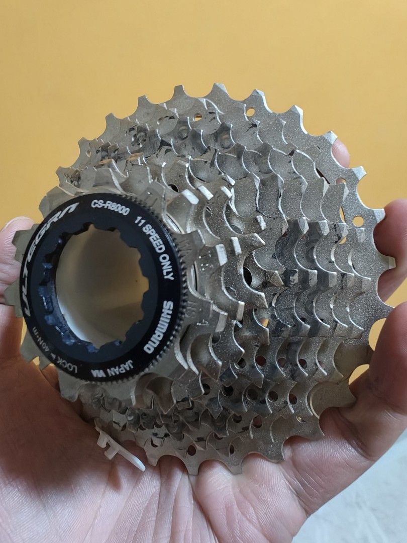 Shimano Ultegra R8000 Kettenblätter (Gebraucht) in Uster für CHF 70 Shimano Ultegra R8000 Kettenblätter (Gebraucht) in Uster für CHF 70
