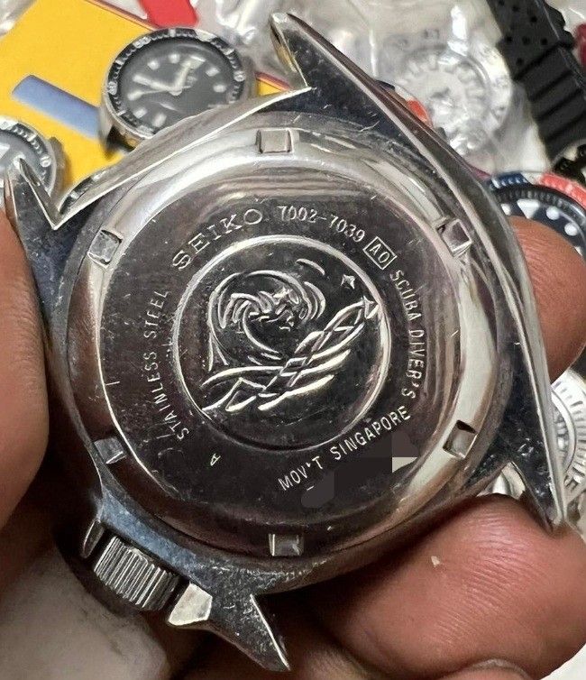 Singapore Movt SEIKO SKX007 RARE casio, Hobbies & Toys, Collectibles