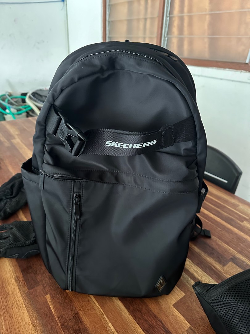 Skechers original backpack unisex, Men's Fashion, Bags, Backpacks on