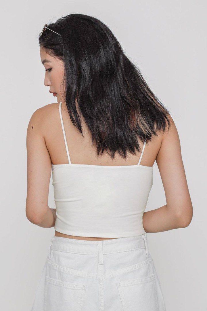 Lace Round-Neck Crop Top