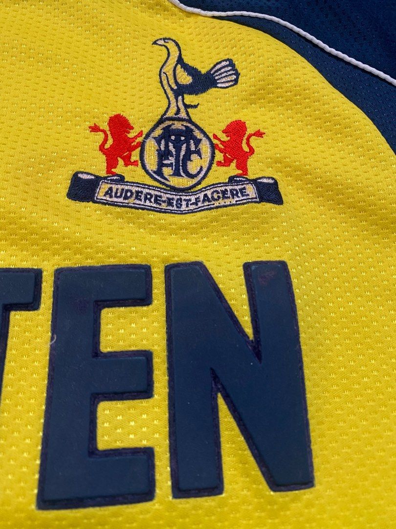 tottenham second jersey