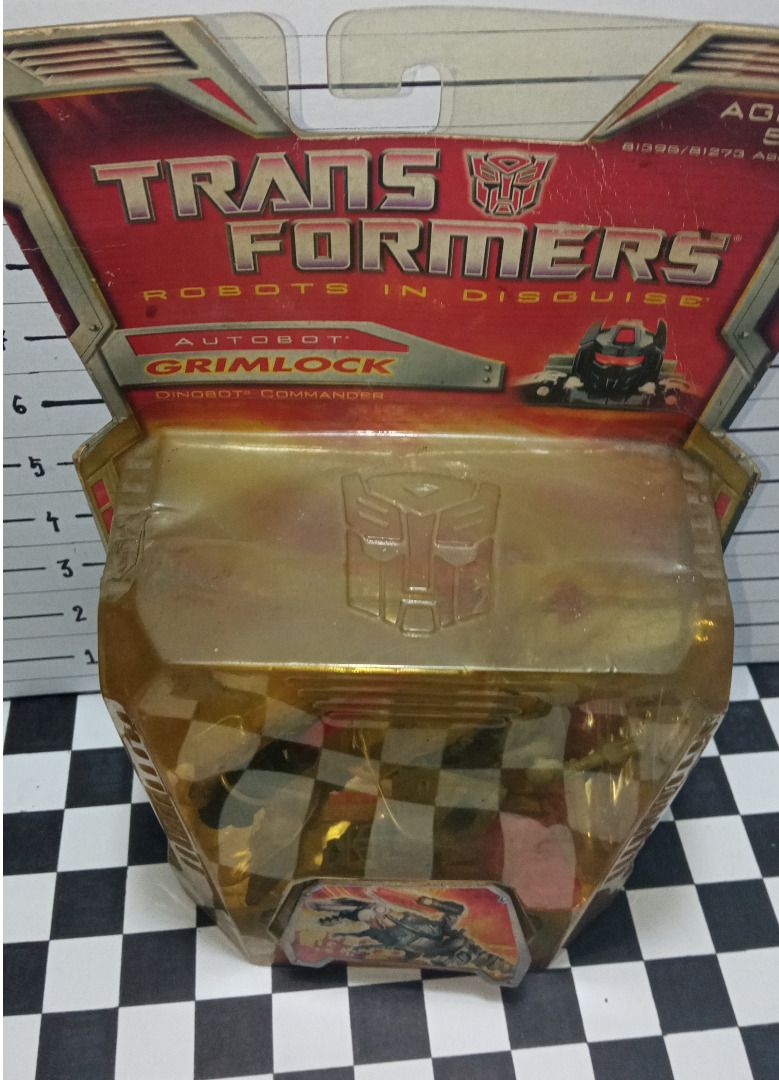Transformers Robots in Disguise Classic Deluxe Grimlock (Category: Action & Battle Toys) located in Pateros City. Submitted by waterwheel-o (Listing ID 1265541006, Image 3). Description: Item is still unopened. Moderate damaged packaging but figure is still in good condition What you see is what you will get Background Measurement: Inches For Meetups only (no shipping) Meetup Time: Strictly 3:00pm onwards (everyday) SMS: 0960 451 0576 PM/Text (it