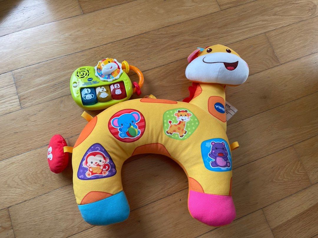 Tummy time top discovery pillow