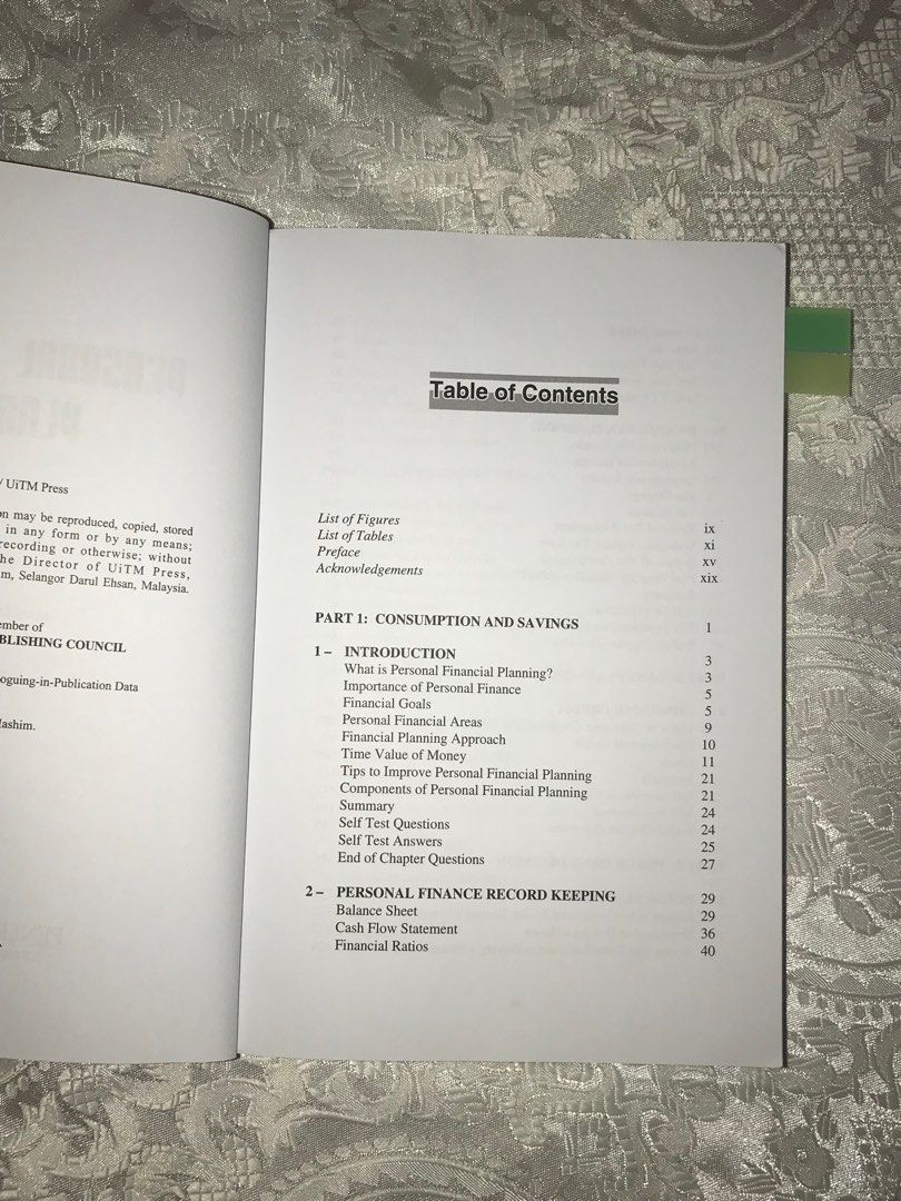 UiTM Personal Financial Planning Textbook, Hobbies & Toys, Books
