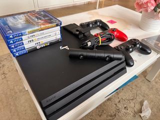 USED PS4 PRO TO SELL WITH 3 CONTROLLERS MISSING RUBBER DIRECTIONAL  BUTTONS