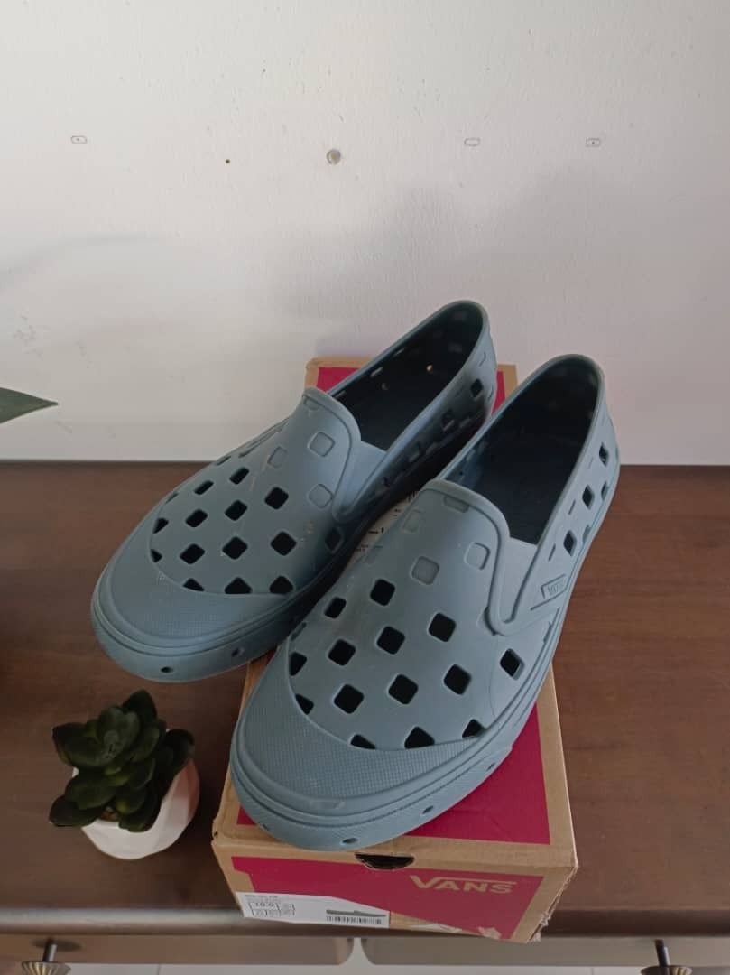 Stormy grey vans online