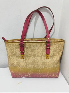 (Kategori: ) berada di . Dikirim oleh Mc.Collection (ID iklan 1265543444, Gambar 1). Deskripsi: .