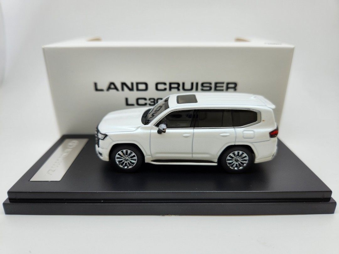 汽車模型 1/64 LCD Models Toyota Land Cruiser LC300 ZX White LCD64027, 玩具