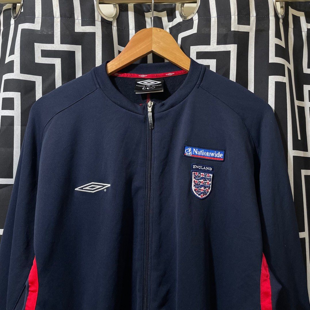 2002-03 England Umbro Premier Pro Training Jacket, Men's Fashion 